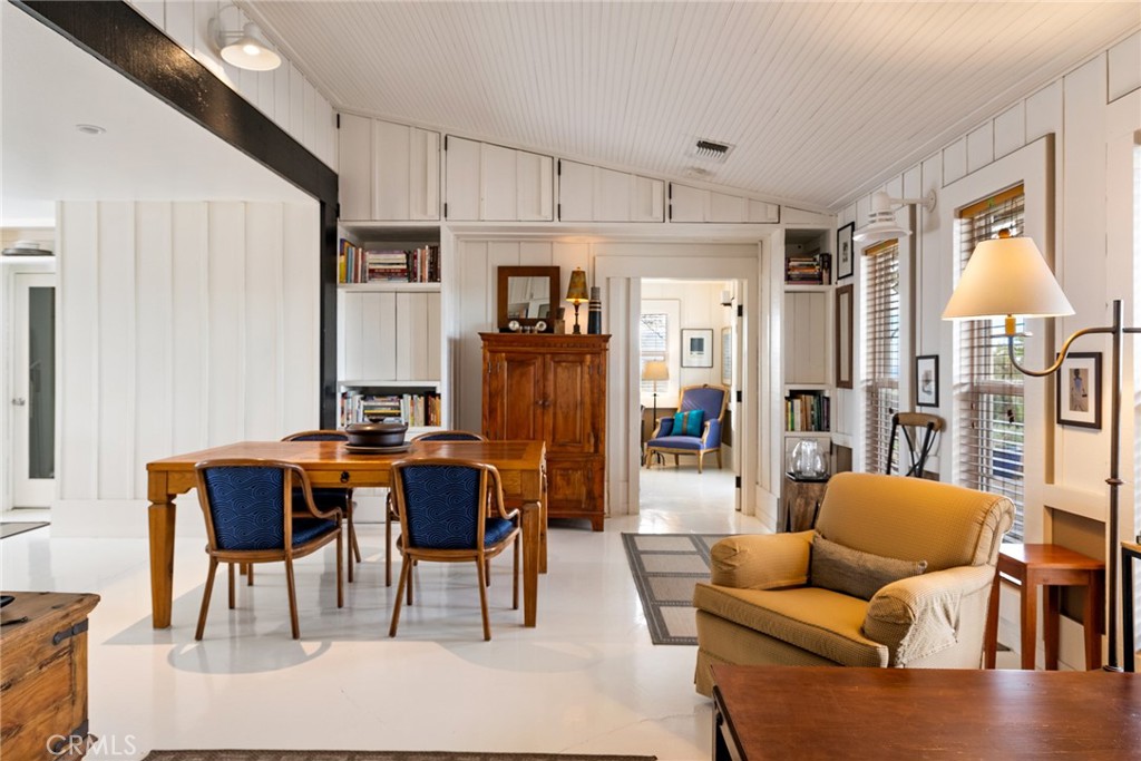 6175 Buckhorn Ridge Place