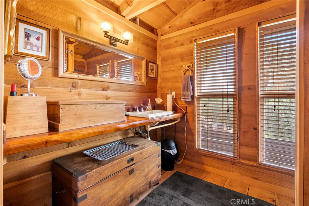 6175 Buckhorn Ridge Place