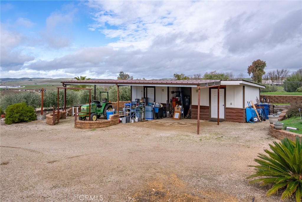 6175 Buckhorn Ridge Place