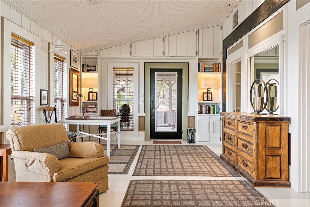 6175 Buckhorn Ridge Place