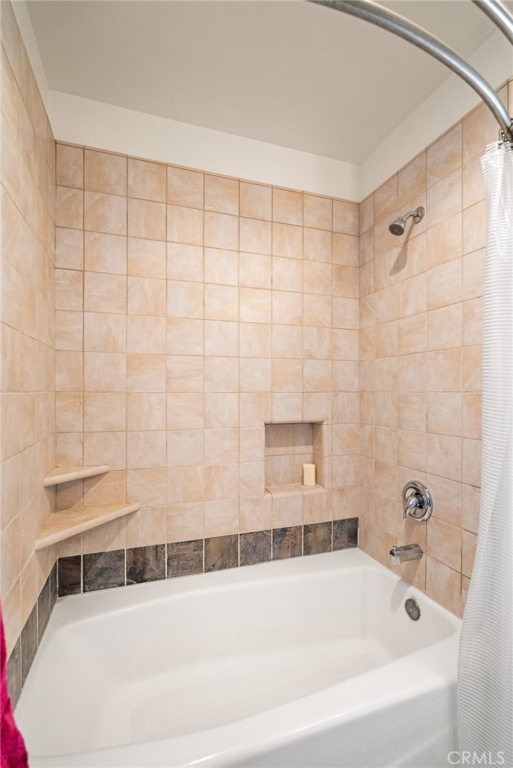 6175 Buckhorn Ridge Place