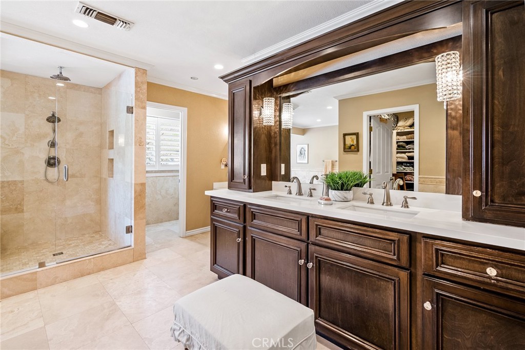 9610 Nacimiento Lake Drive