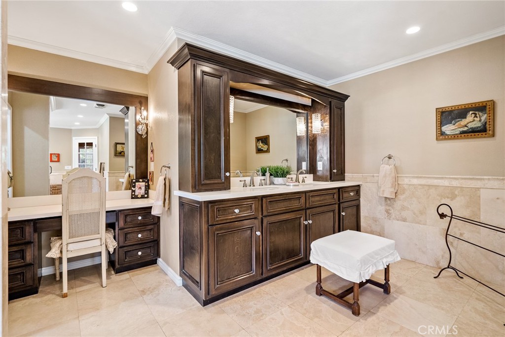 9610 Nacimiento Lake Drive