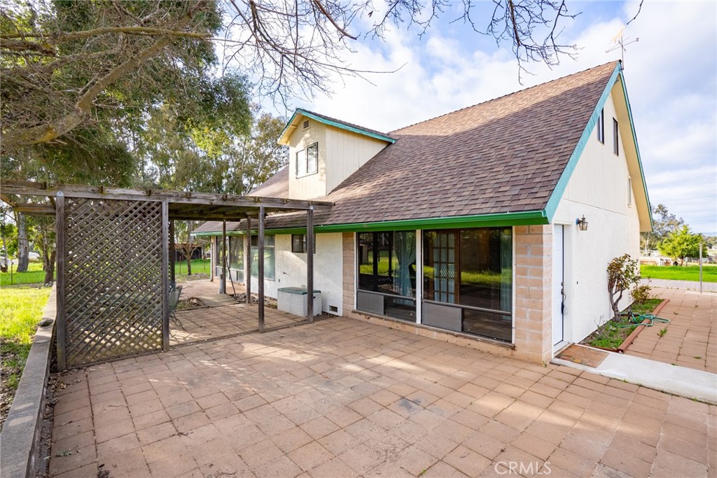 4245 Whispering Oak Way