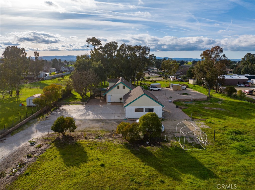 4245 Whispering Oak Way