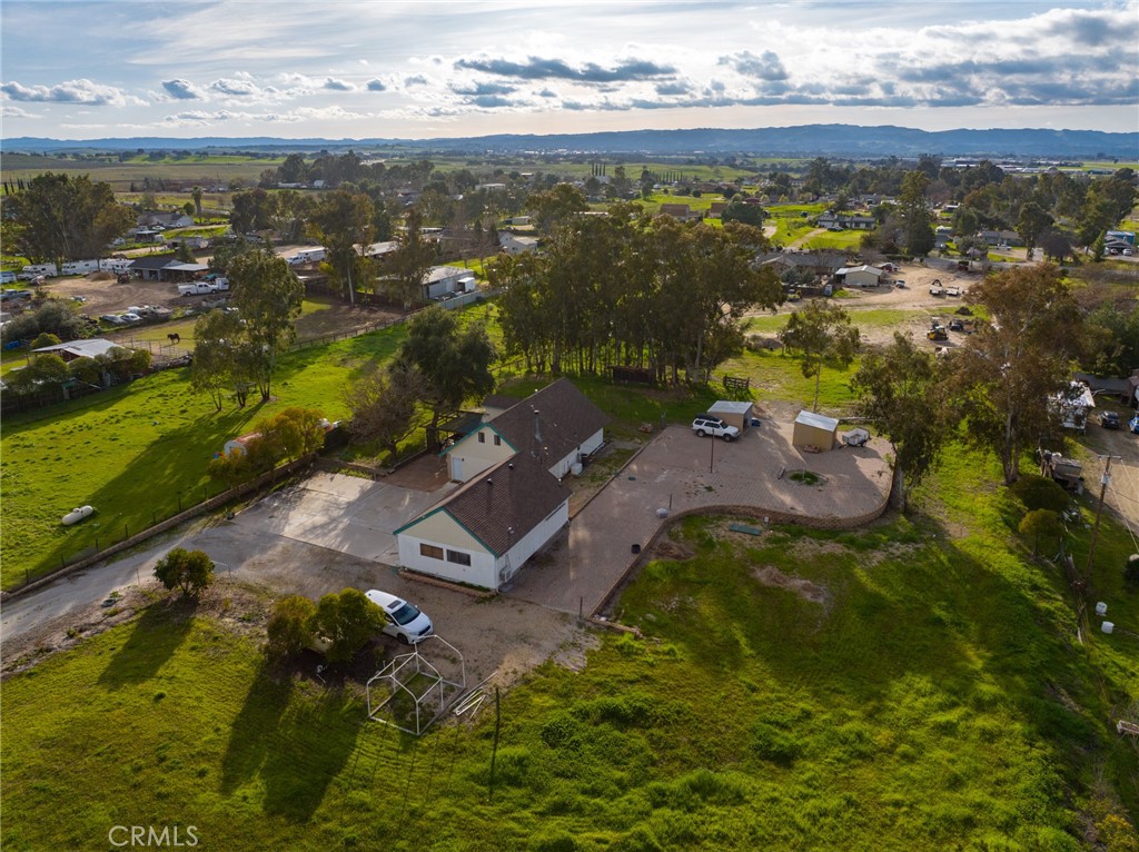 4245 Whispering Oak Way