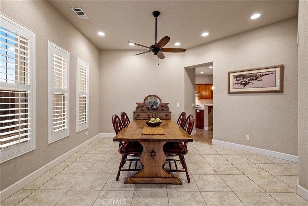 977 Vista Cerro Drive