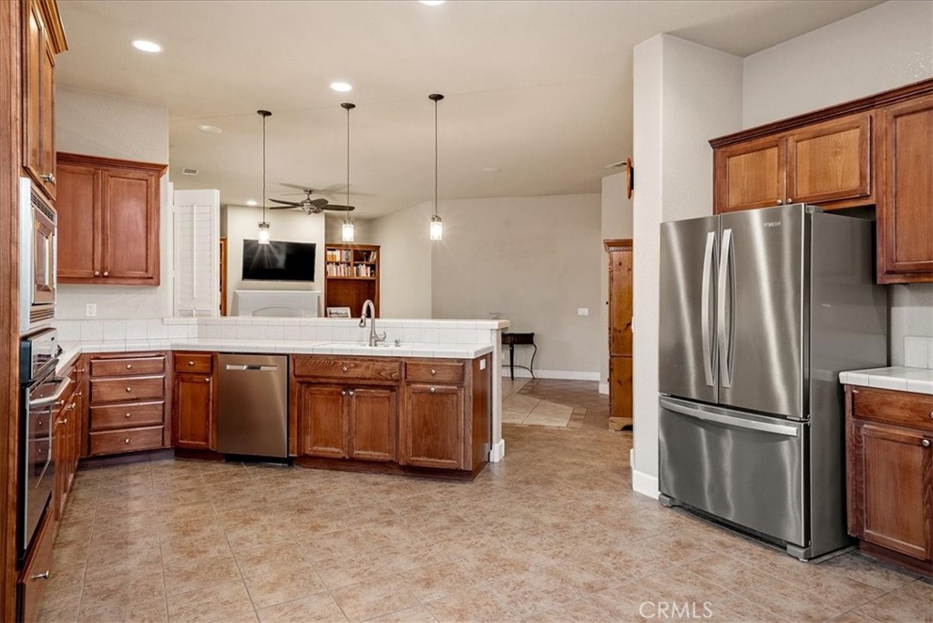 977 Vista Cerro Drive