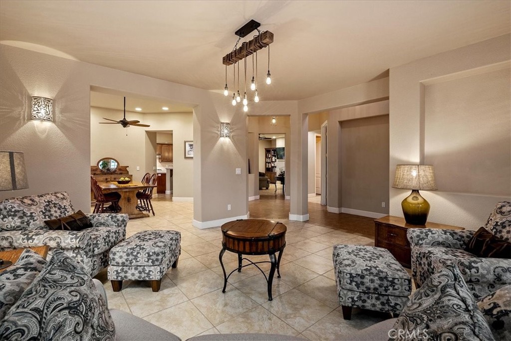 977 Vista Cerro Drive