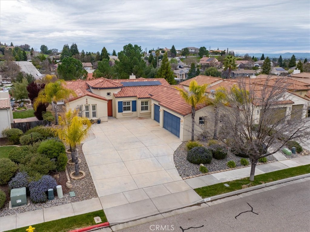 977 Vista Cerro Drive