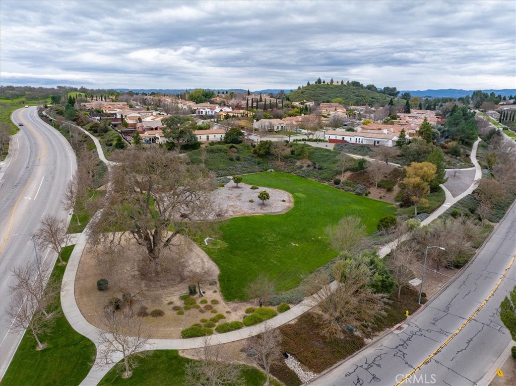 977 Vista Cerro Drive