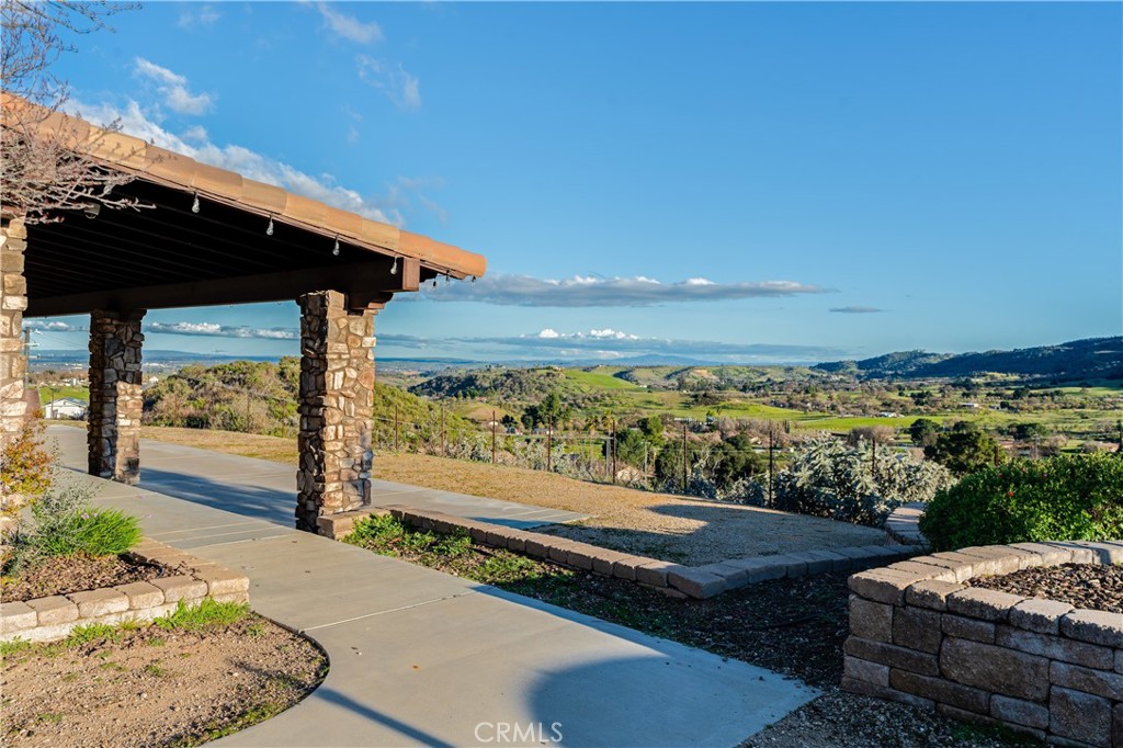 3230 Nacimiento Lake Drive