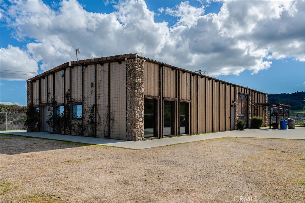 3230 Nacimiento Lake Drive