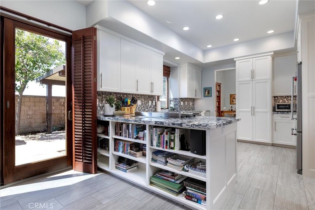 800 Vista Cerro Drive