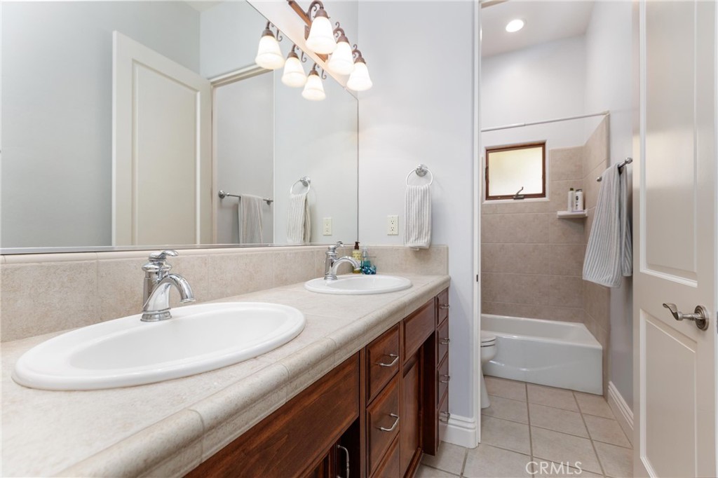 800 Vista Cerro Drive