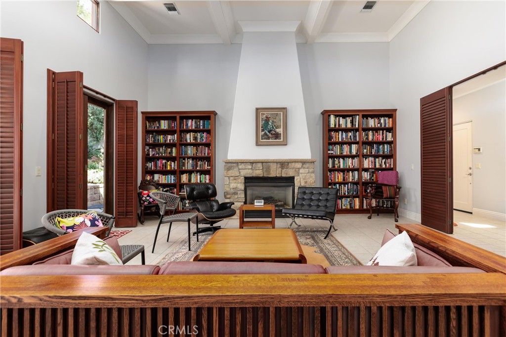 800 Vista Cerro Drive