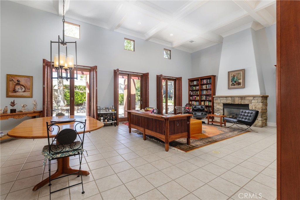 800 Vista Cerro Drive