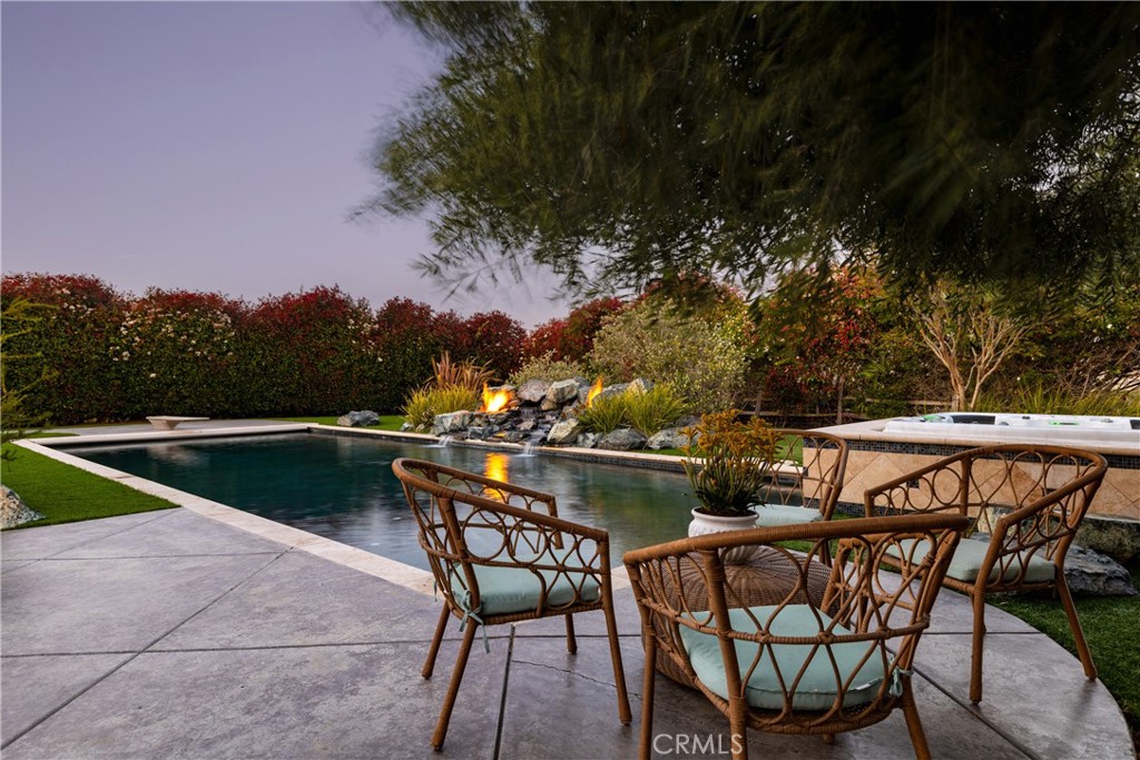 355 Slender Rock Place