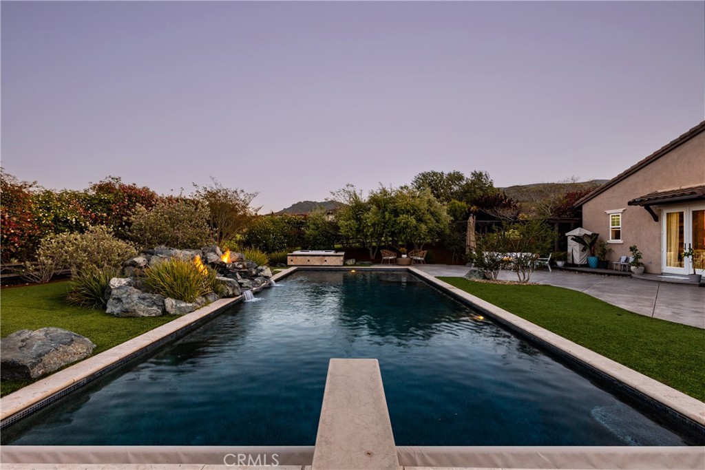 355 Slender Rock Place