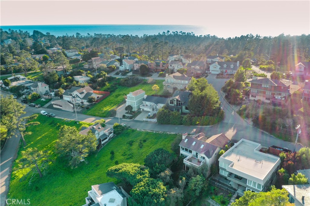 1710 Pineridge Drive