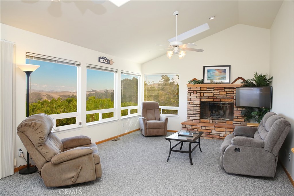 1710 Pineridge Drive