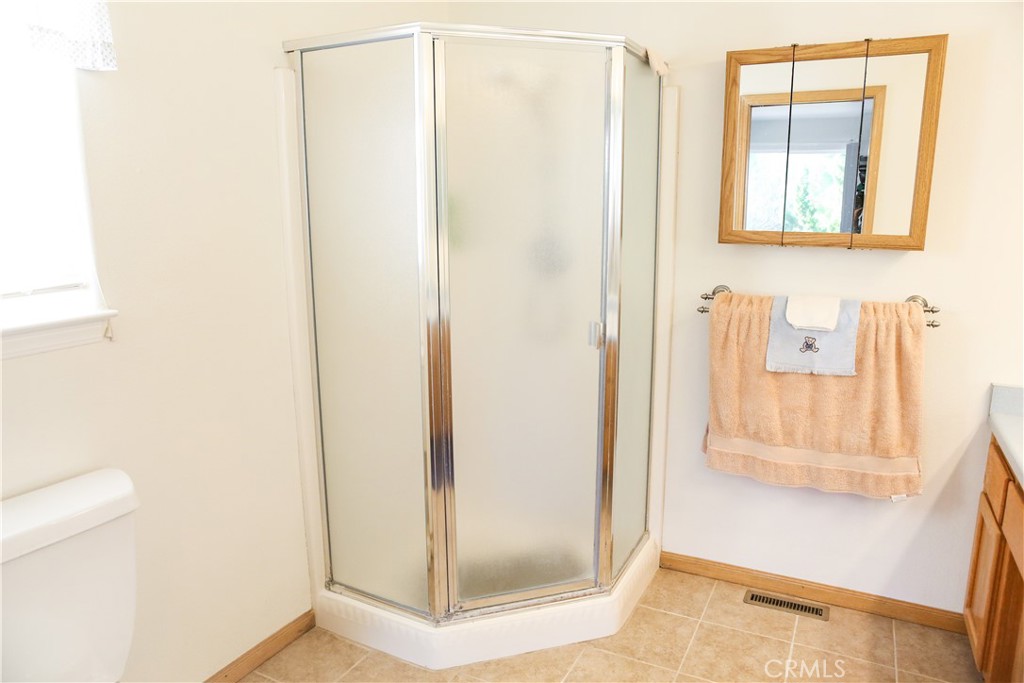 1710 Pineridge Drive