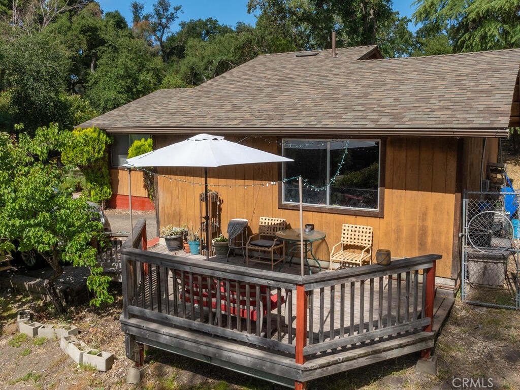 6900 Marchant Avenue