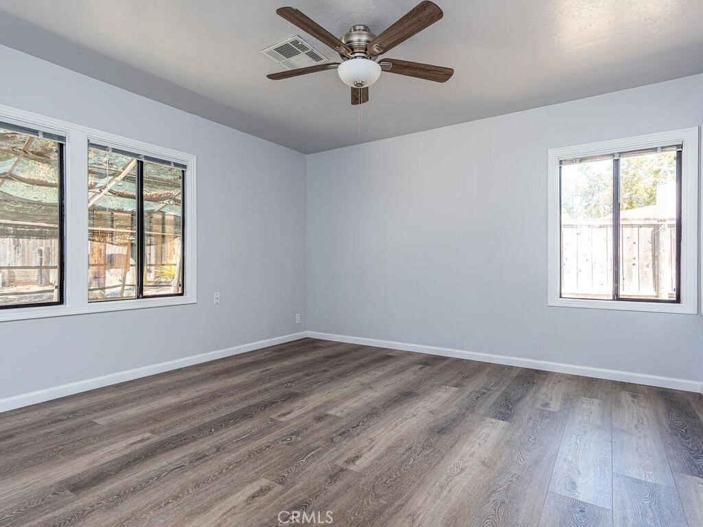 6900 Marchant Avenue