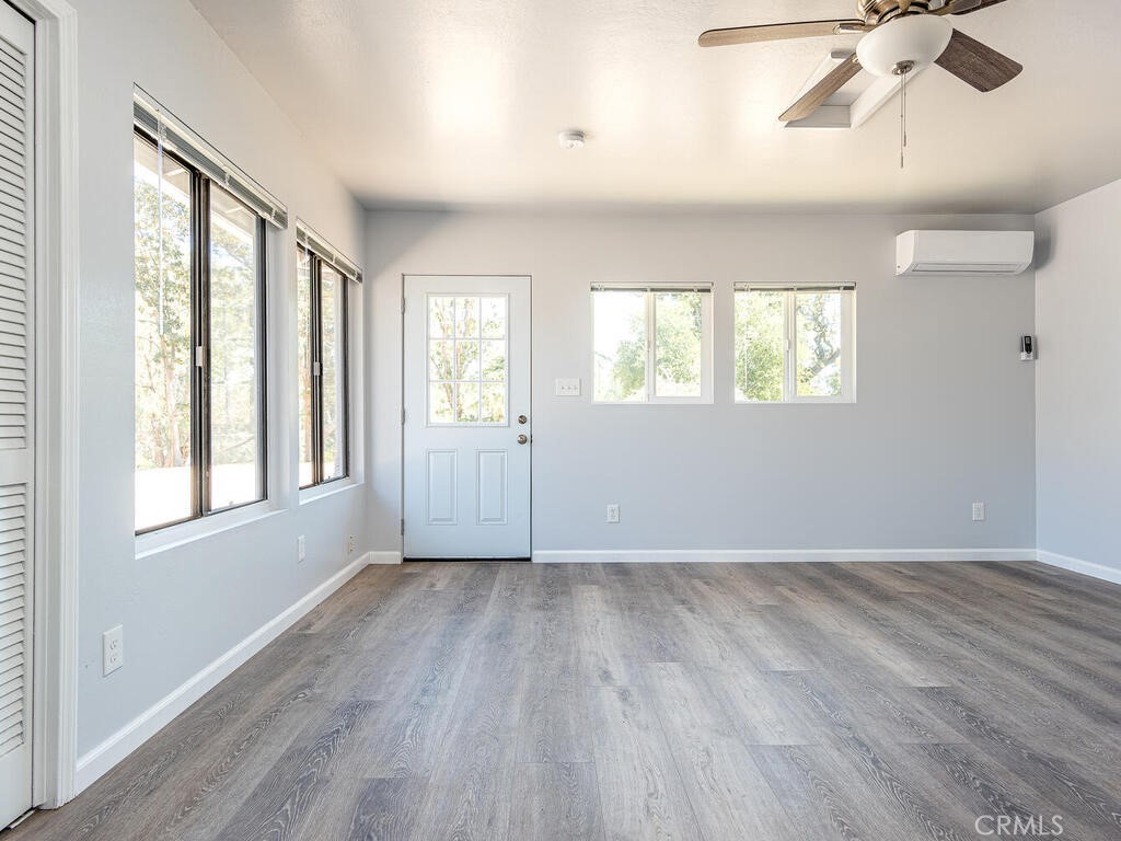 6900 Marchant Avenue