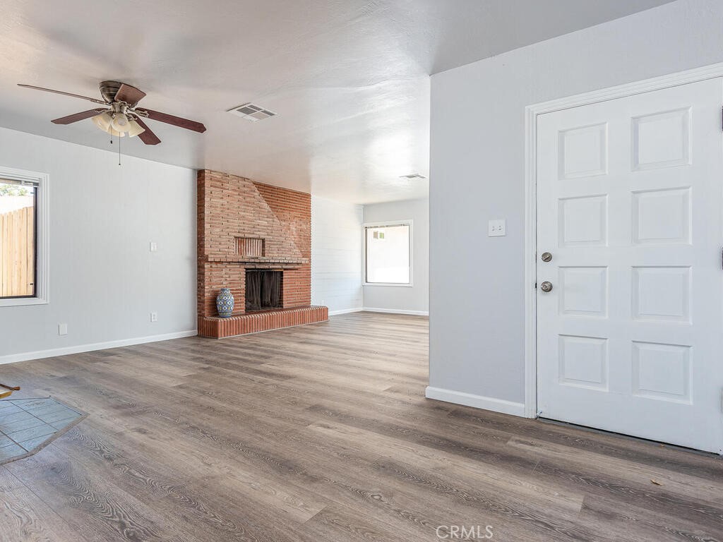 6900 Marchant Avenue