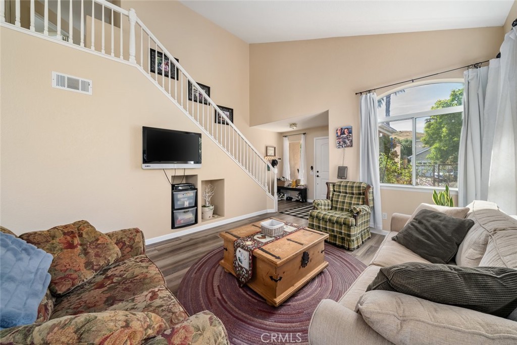 4587 Wavertree Street