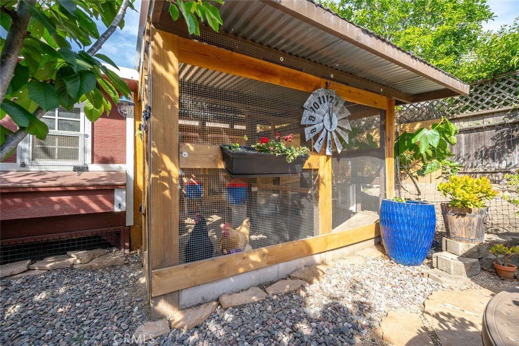 4587 Wavertree Street