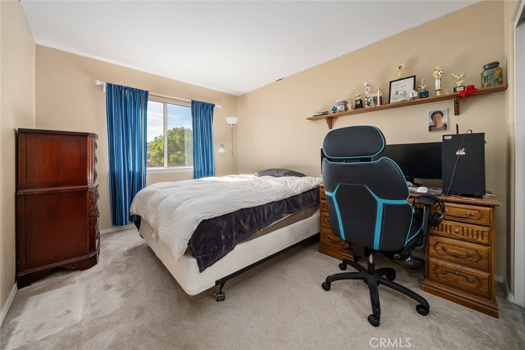 4587 Wavertree Street