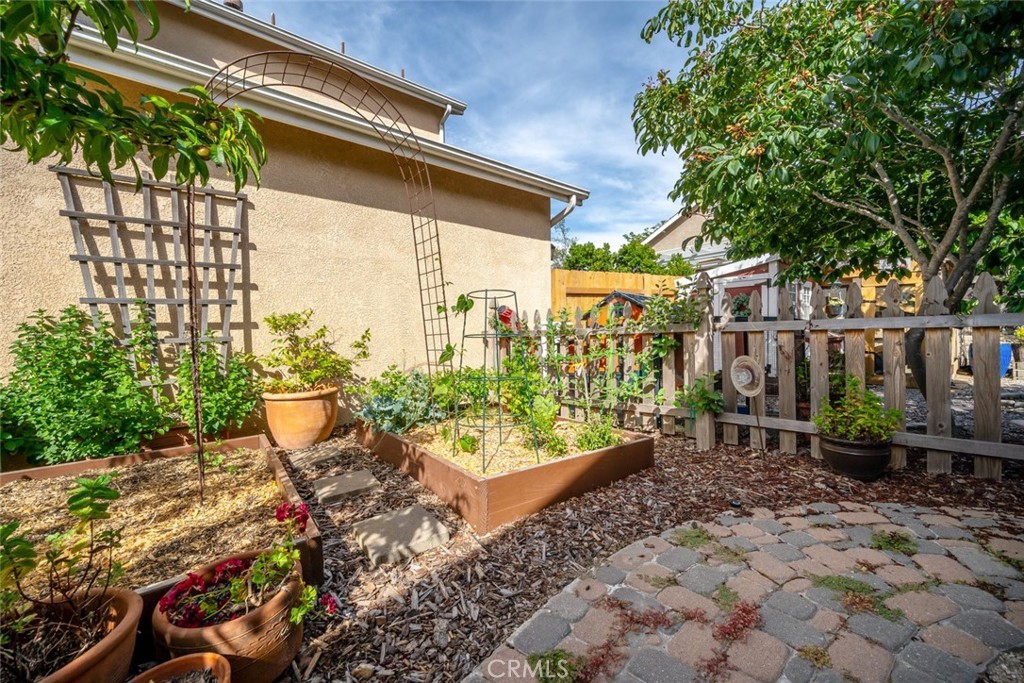 4587 Wavertree Street