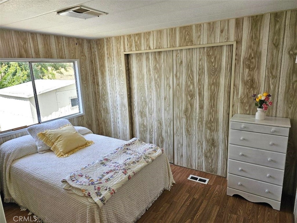 1914 Adelaida Road 14