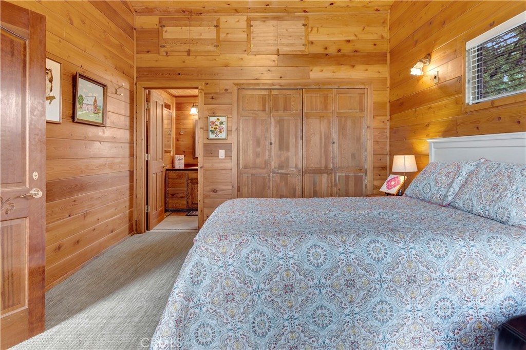 8804 Deer Trail Court