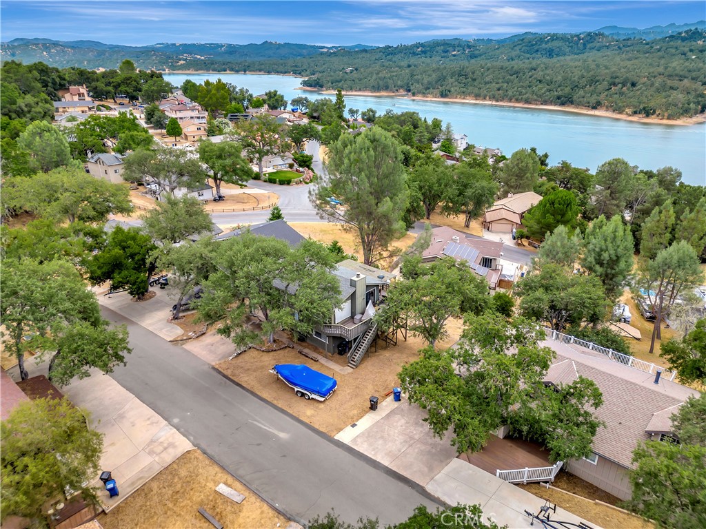 8804 Deer Trail Court