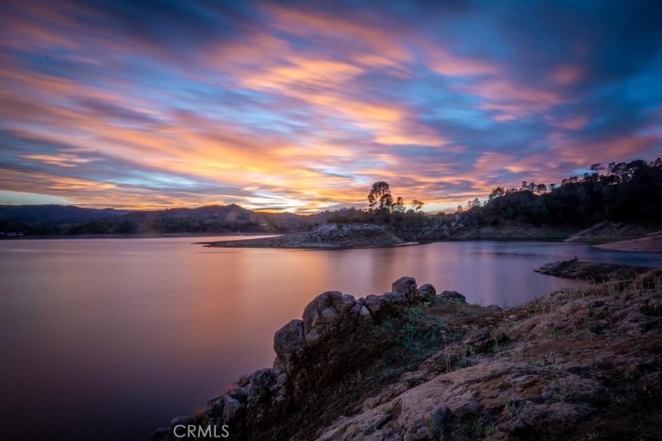 8804 Deer Trail Court