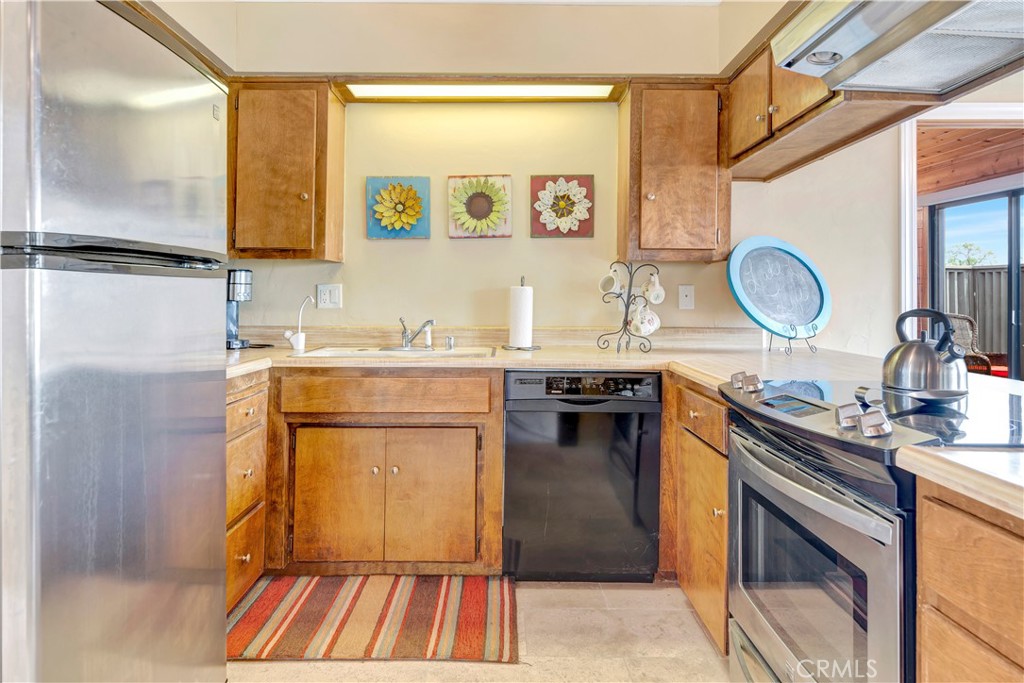 8804 Deer Trail Court