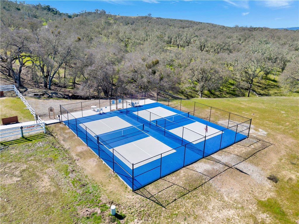 8804 Deer Trail Court