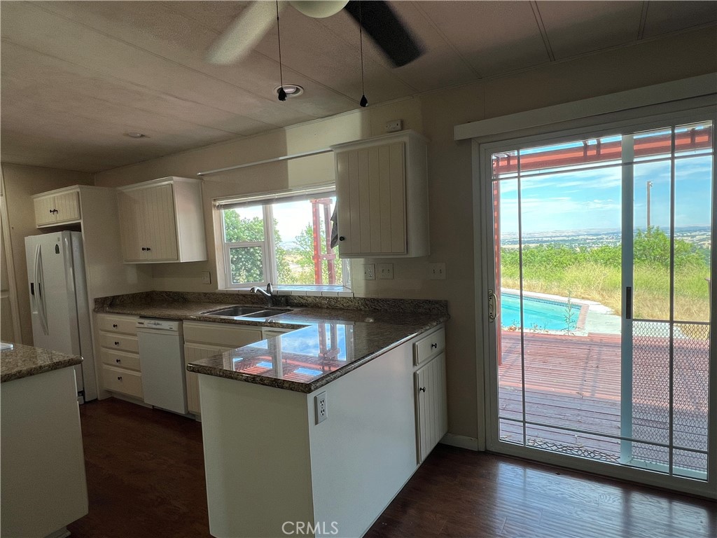 1280 Mountain Springs Road