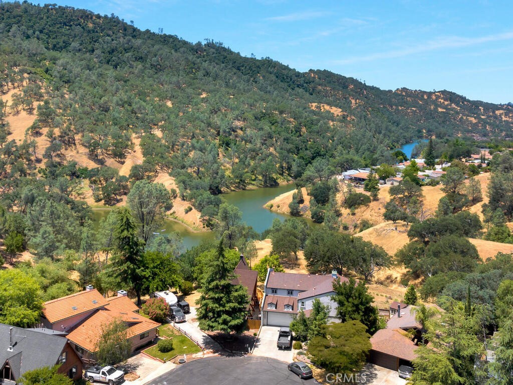 4699 Silver Saddle Lane