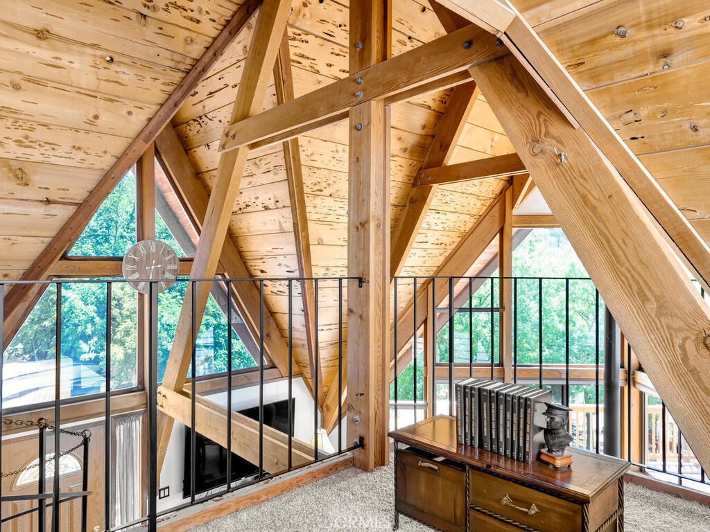 4699 Silver Saddle Lane