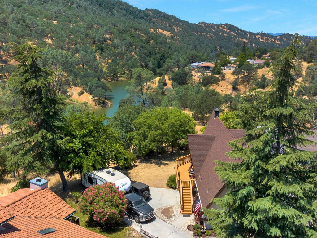 4699 Silver Saddle Lane