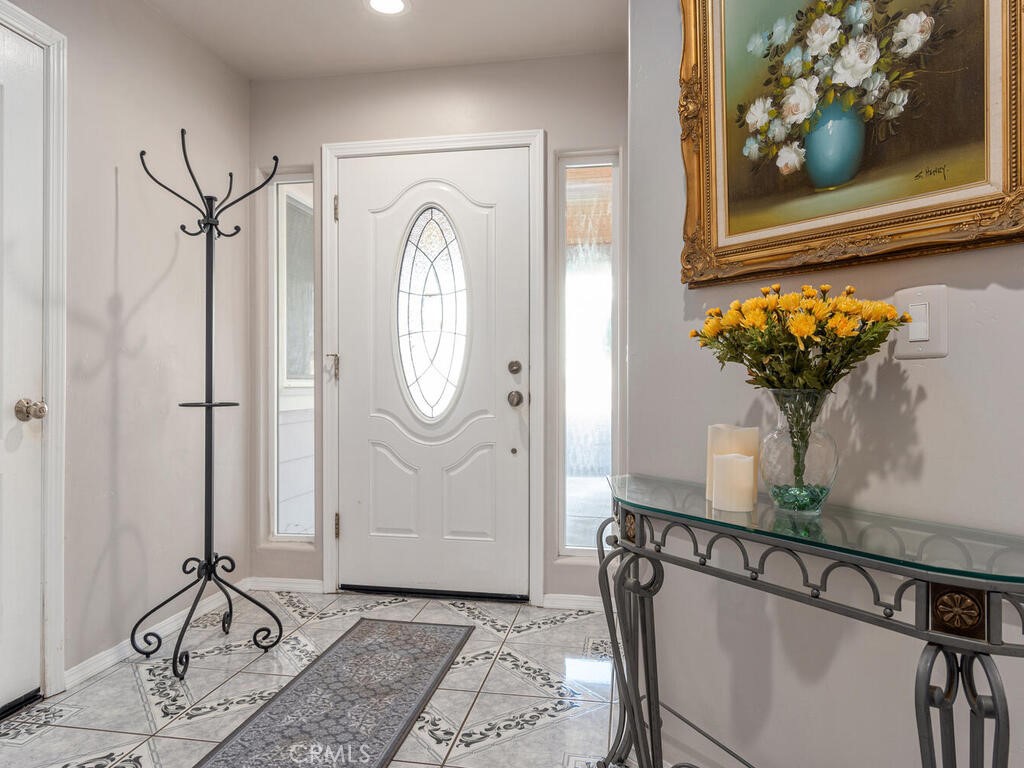 520 Yerba Buena Street