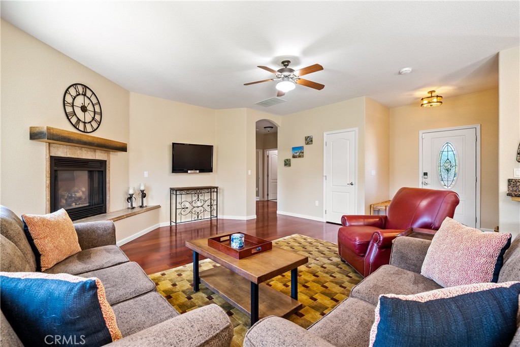 416 Montebello Oaks Drive