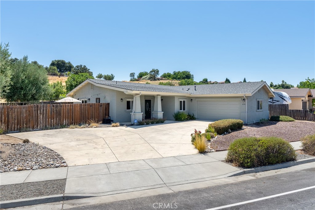 416 Montebello Oaks Drive