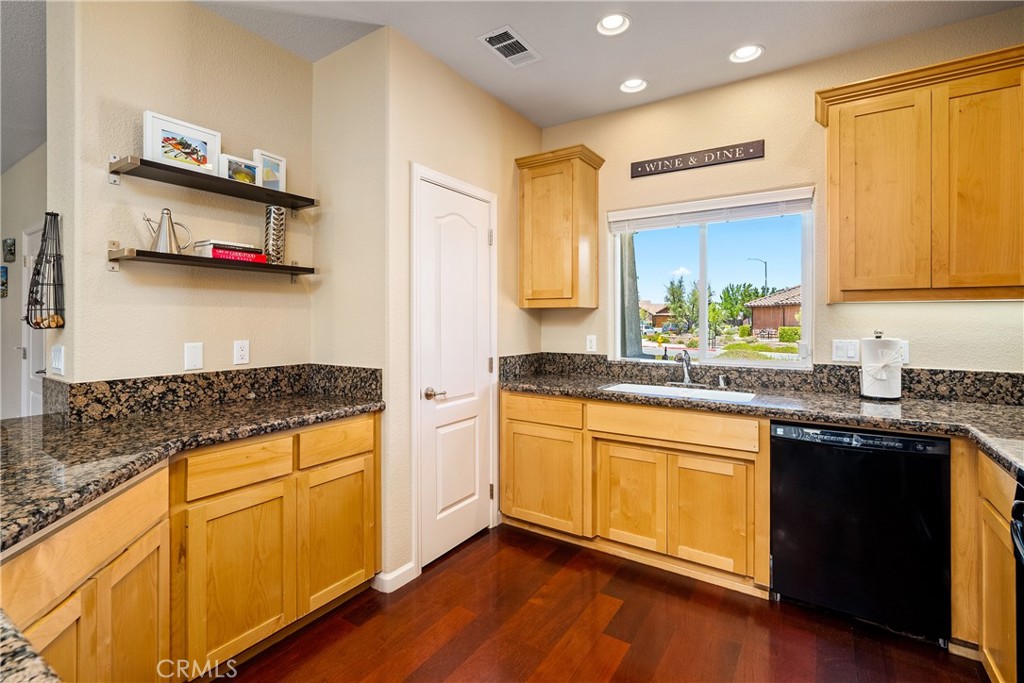 416 Montebello Oaks Drive