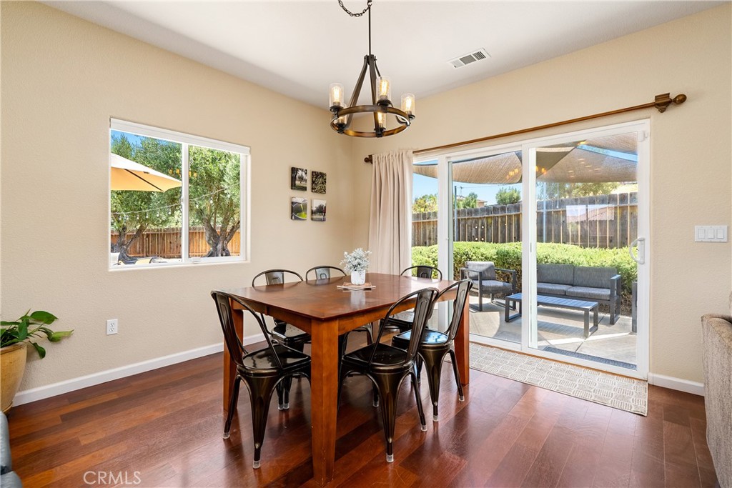 416 Montebello Oaks Drive