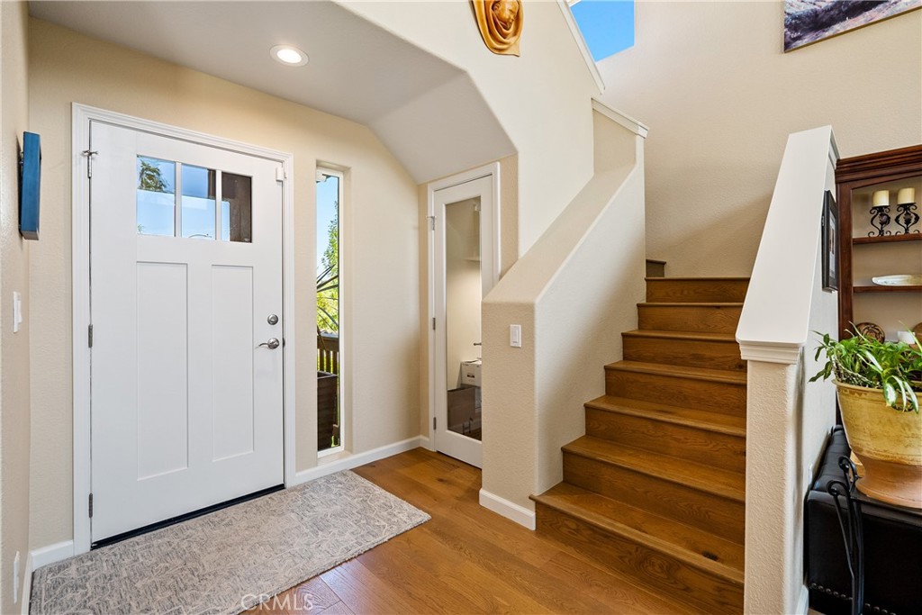 420 Montebello Oaks Drive